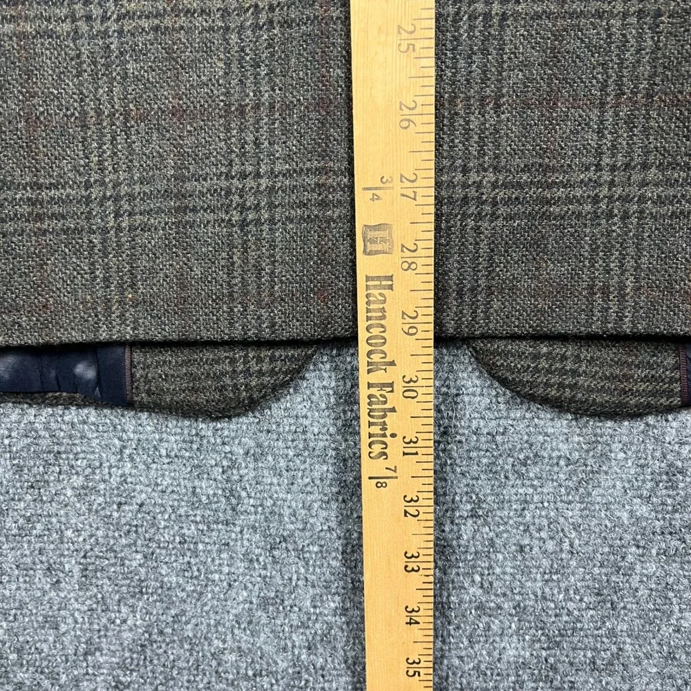 Jos.‎ A. Bank Sport Coat Mens 42R Brown Plaid 100% Wool Tailored Fit Blazer